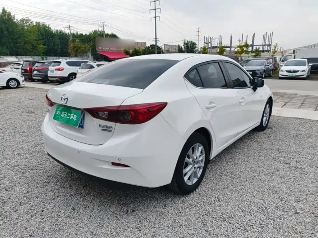 Mazda 3 Axela — миниатюра 7
