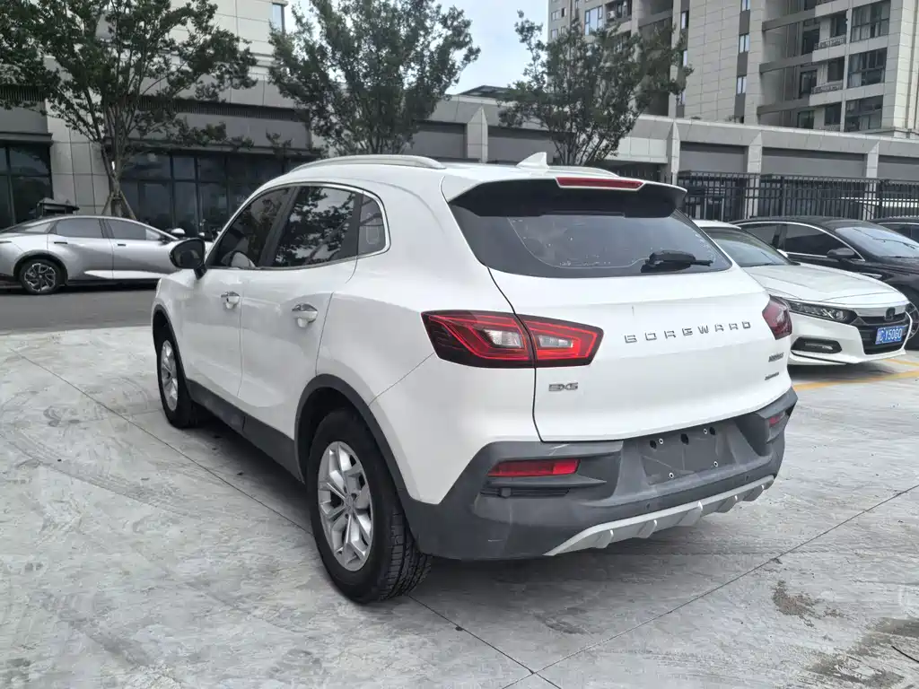 Borgward BX5 — миниатюра 4