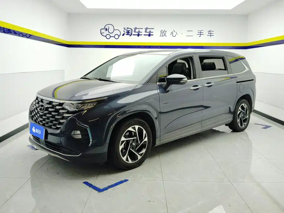Hyundai Custo