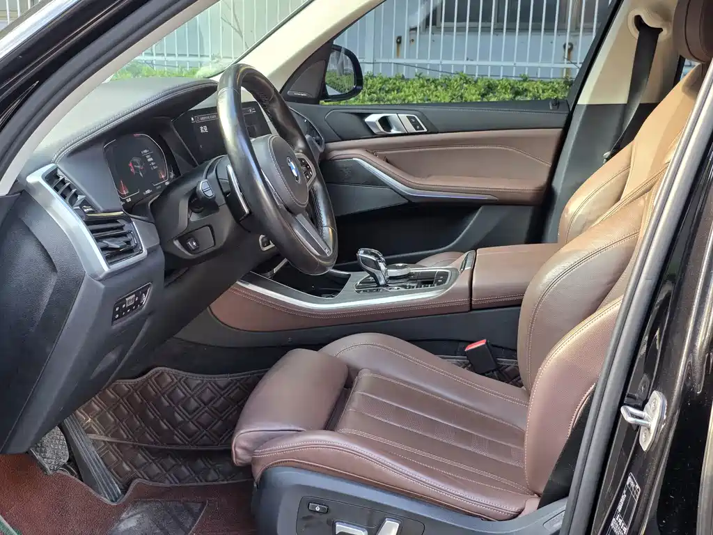 BMW X5 (Import) — миниатюра 9