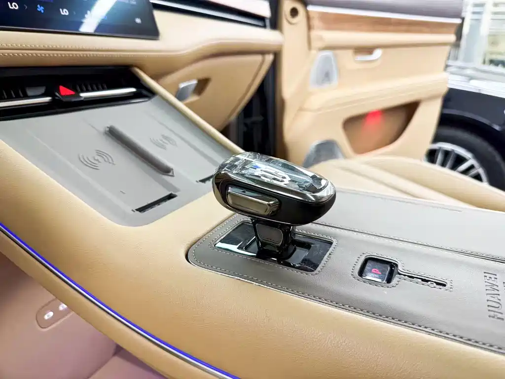 AITO AITO M7 — миниатюра 13