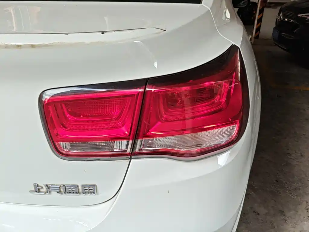 Chevrolet Malibu — миниатюра 8