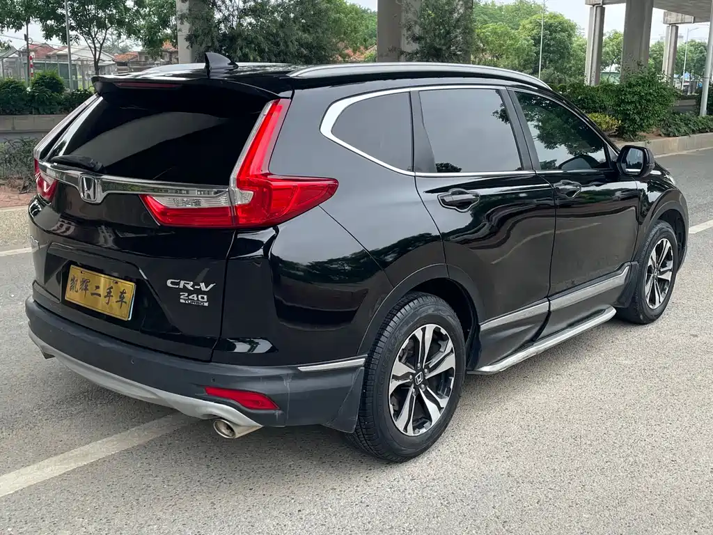 Honda CR-V 2017 240TURBO CVT