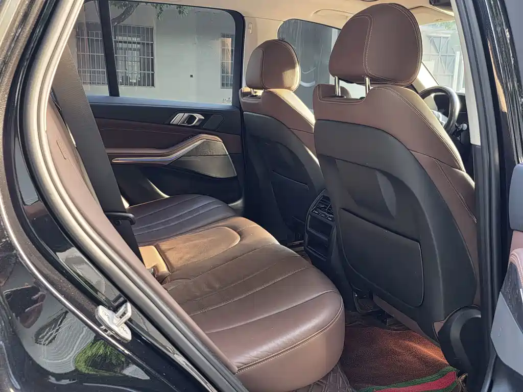 BMW X5 (Import) — миниатюра 6