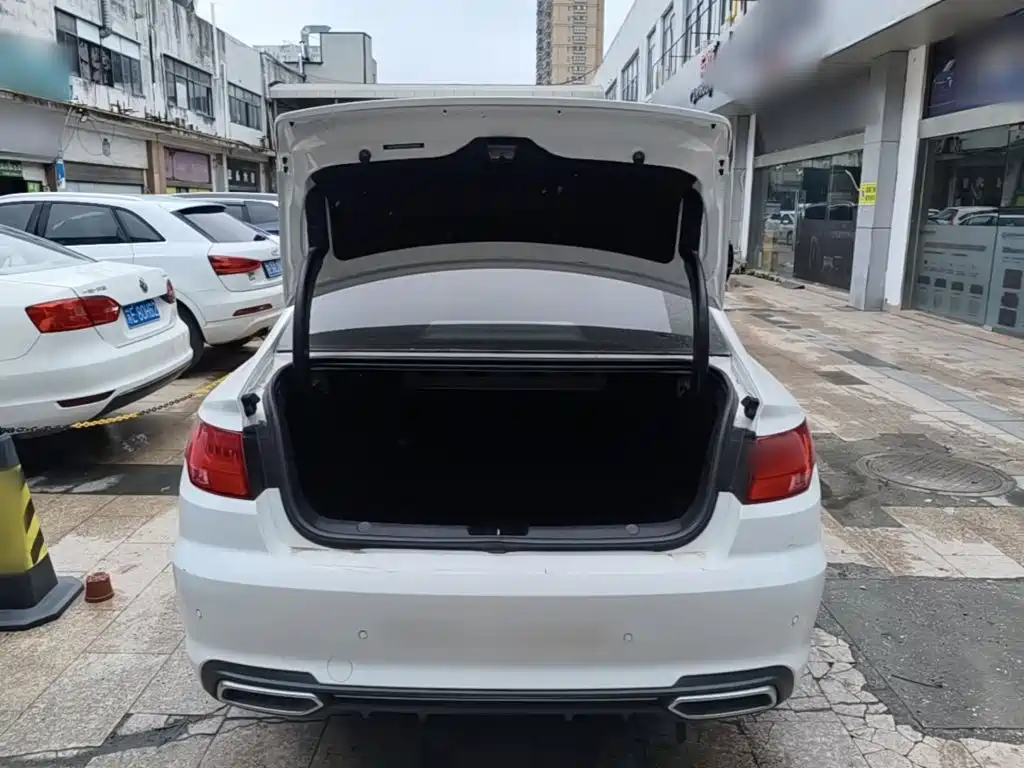 Geely Emgrand GL — миниатюра 19