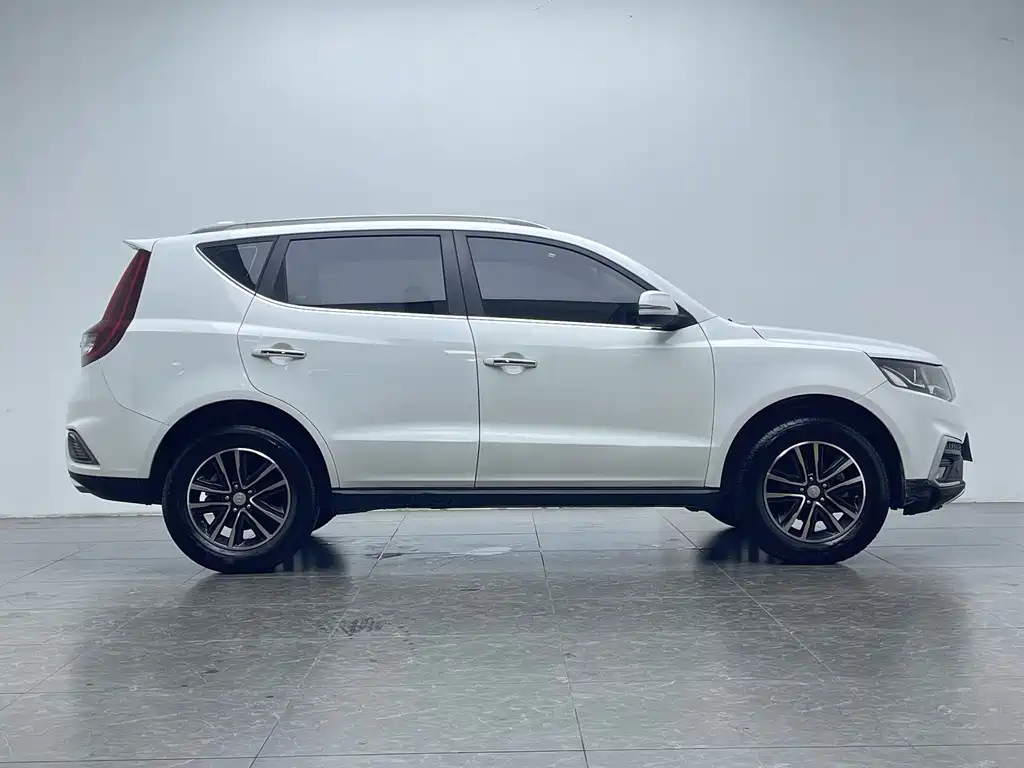 Geely Vision X6 — миниатюра 9