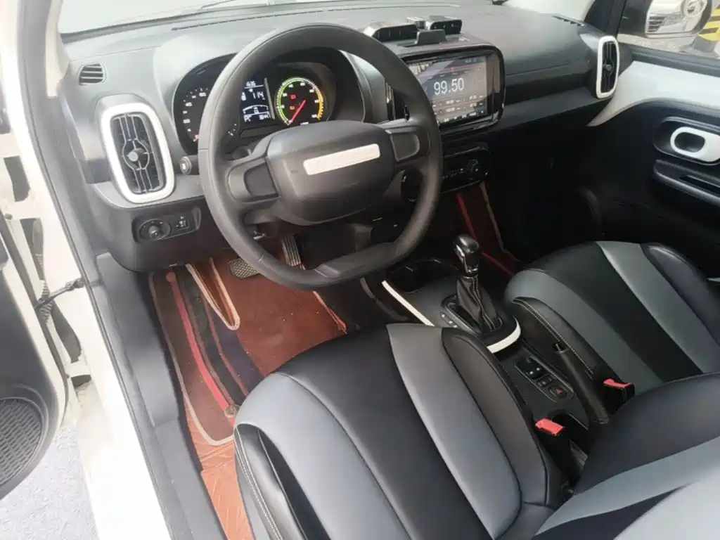 Roewe Clever — миниатюра 10