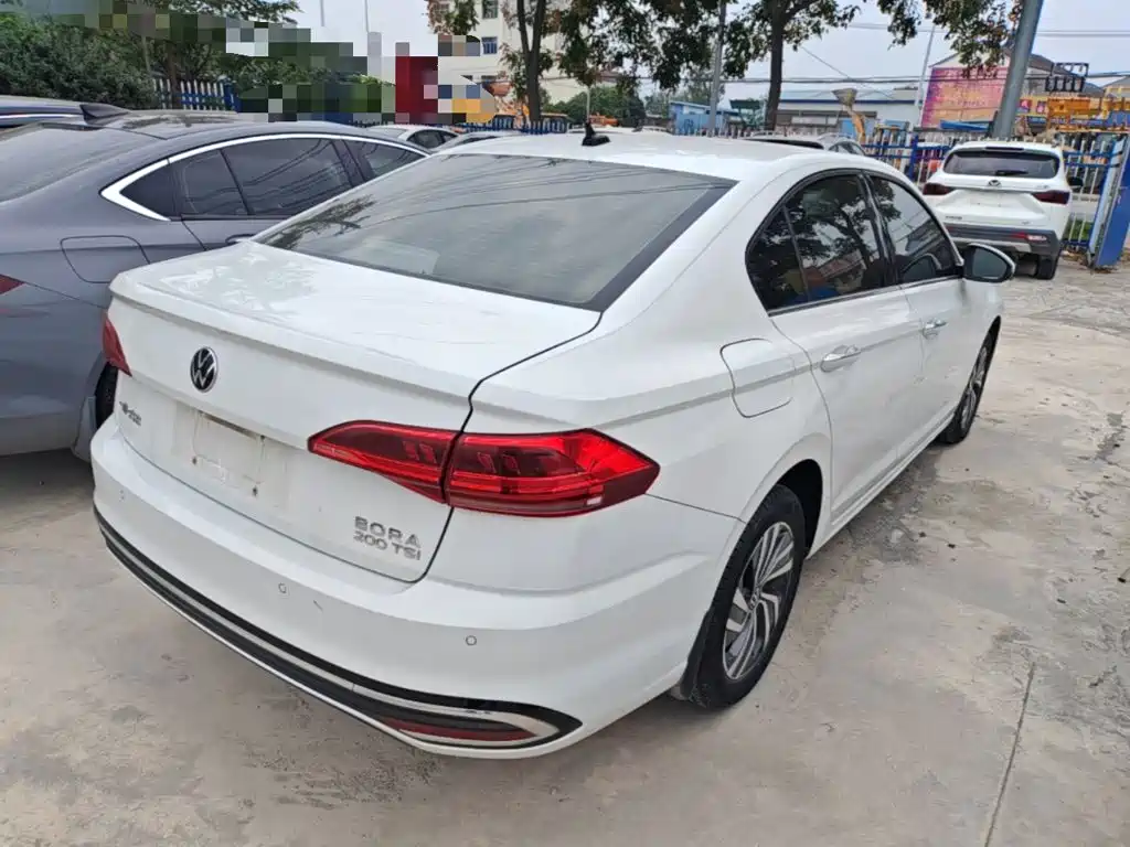 Volkswagen Bora — миниатюра 7