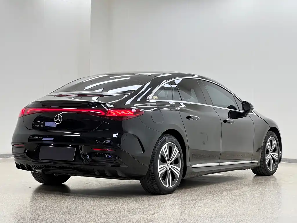 Mercedes-Benz EQE — миниатюра 5