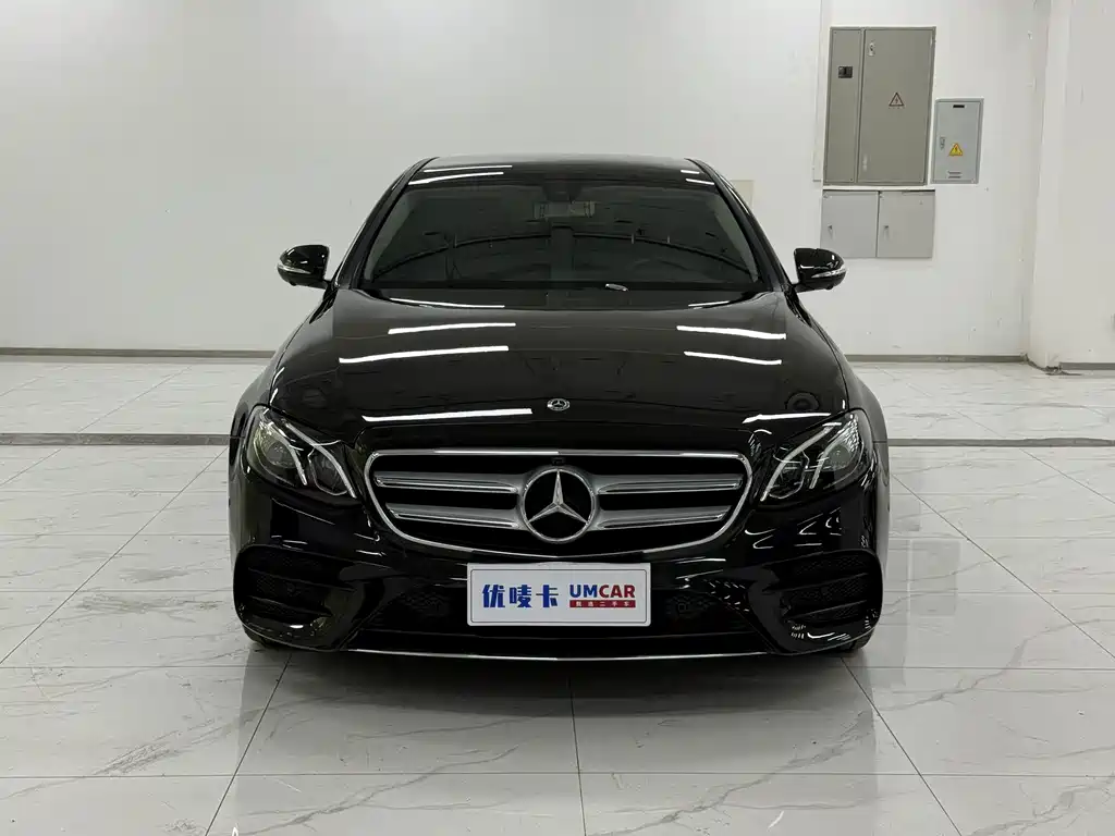 Mercedes-Benz E-Class — миниатюра 2