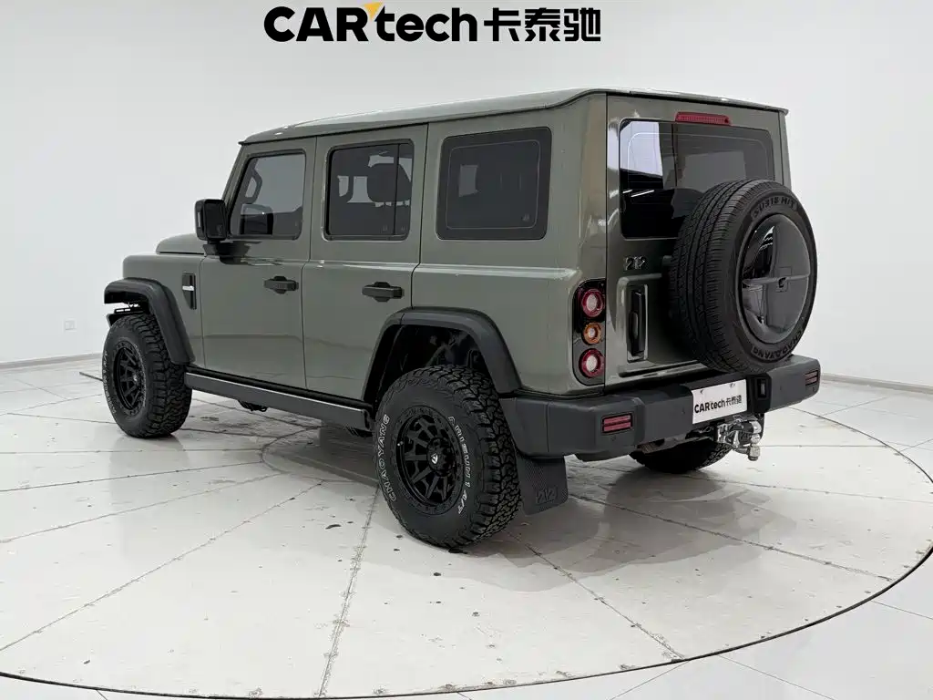 212 212 T01 — миниатюра 7