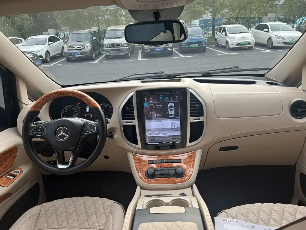 Mercedes-Benz Metris 2018 2.0T