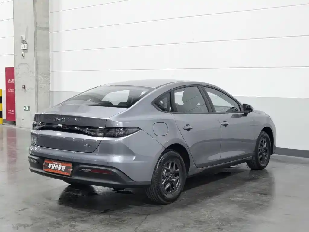 BYD Seal 05 DM-i — миниатюра 2