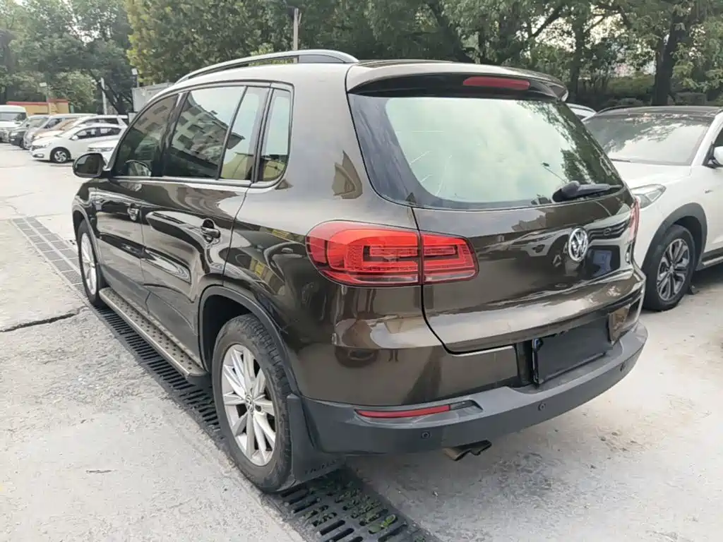 Volkswagen Tiguan — миниатюра 5