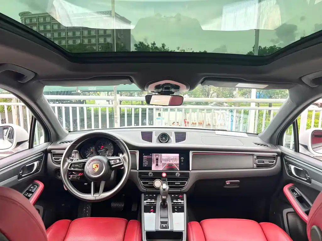 Porsche Macan — миниатюра 20