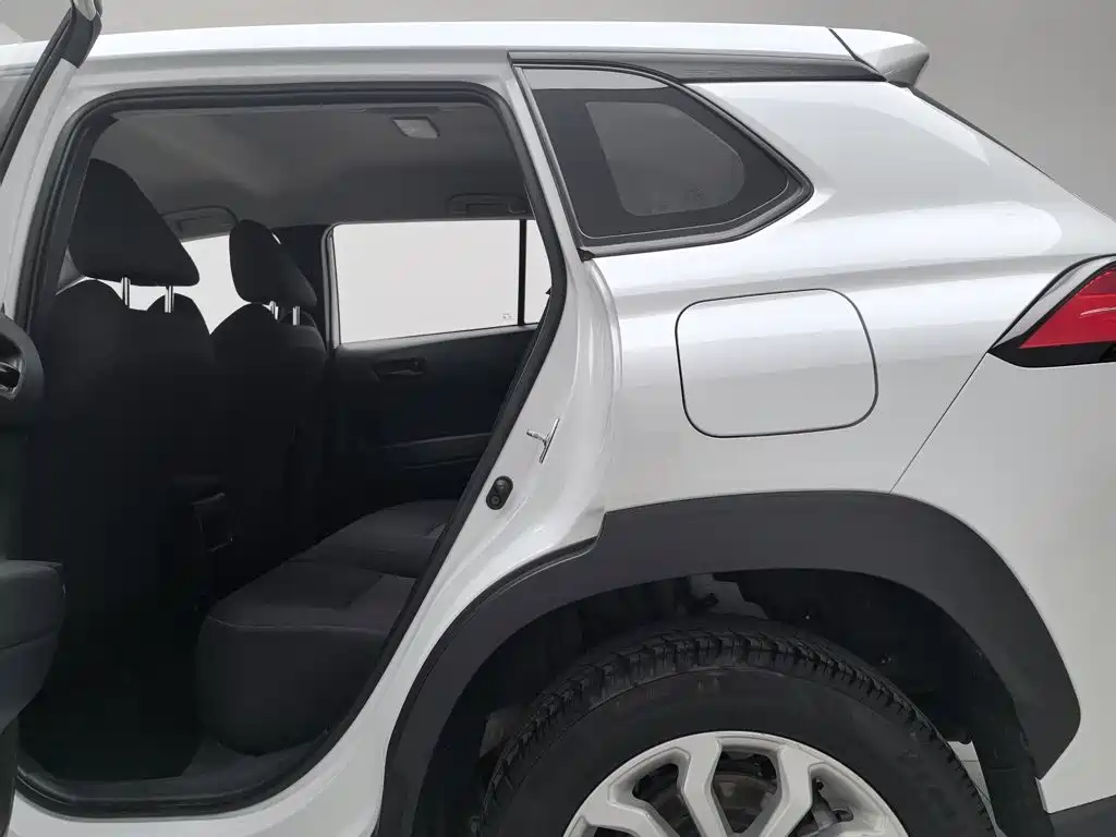 Toyota Frontlander — миниатюра 15