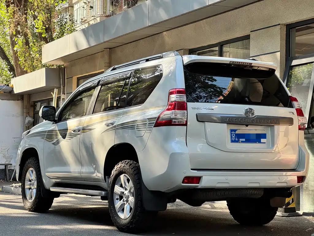 Toyota Prado — миниатюра 2