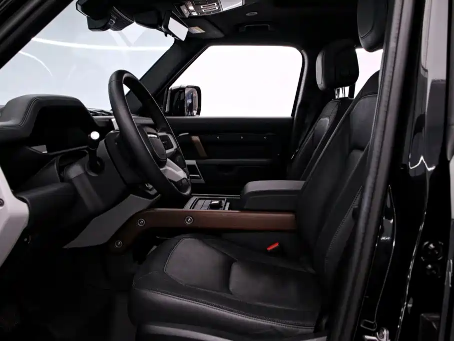 Land Rover Defender — миниатюра 15