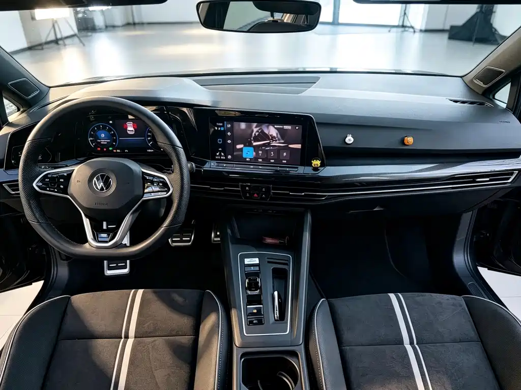 Volkswagen Golf — миниатюра 13