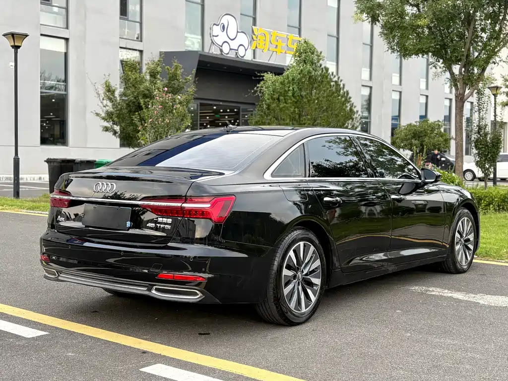 Audi A6L — миниатюра 5