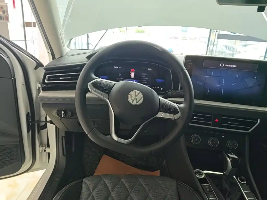 Volkswagen Sagitar — миниатюра 11
