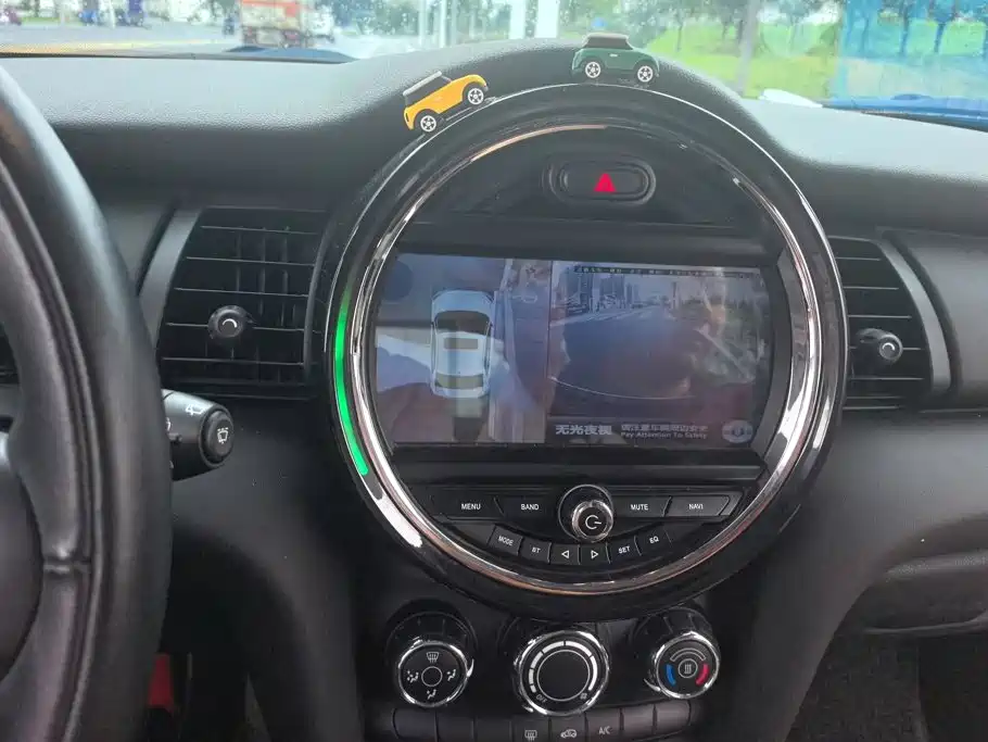 MINI Mini — миниатюра 13