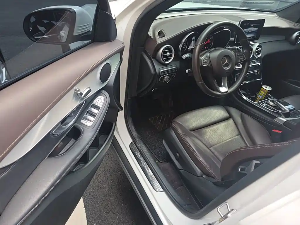 Mercedes-Benz GLC — миниатюра 16