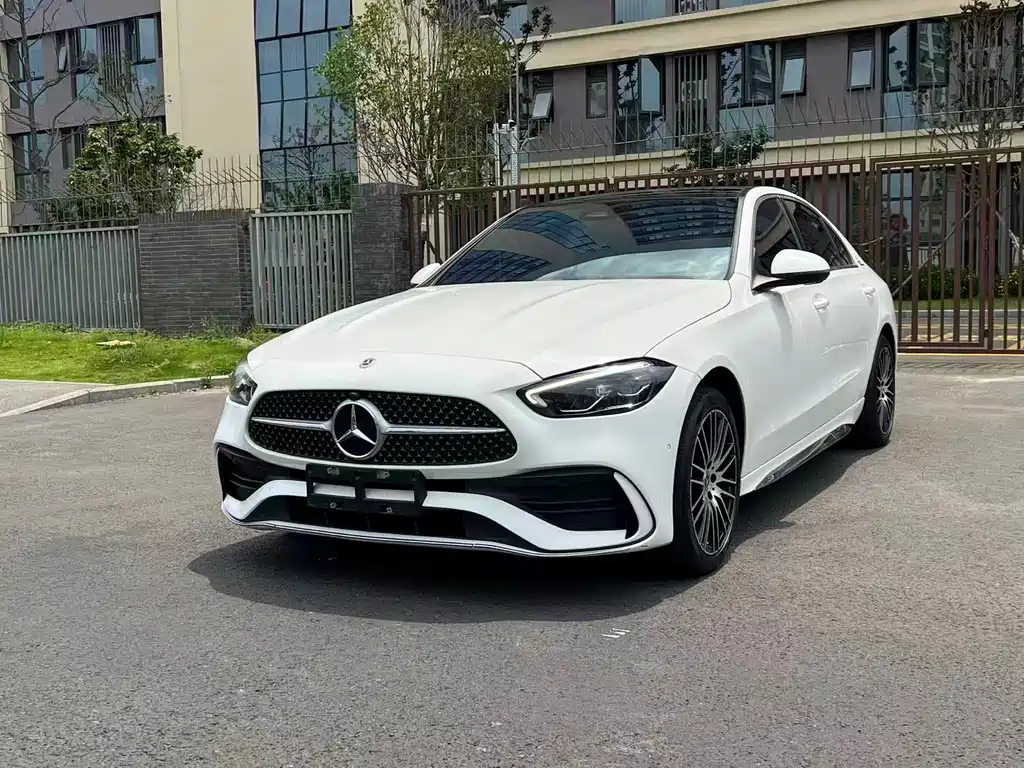 Mercedes-Benz C-Class 2023