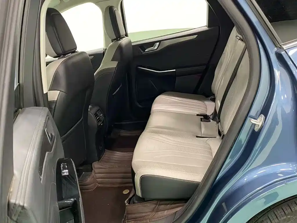 Ford Escape — миниатюра 5