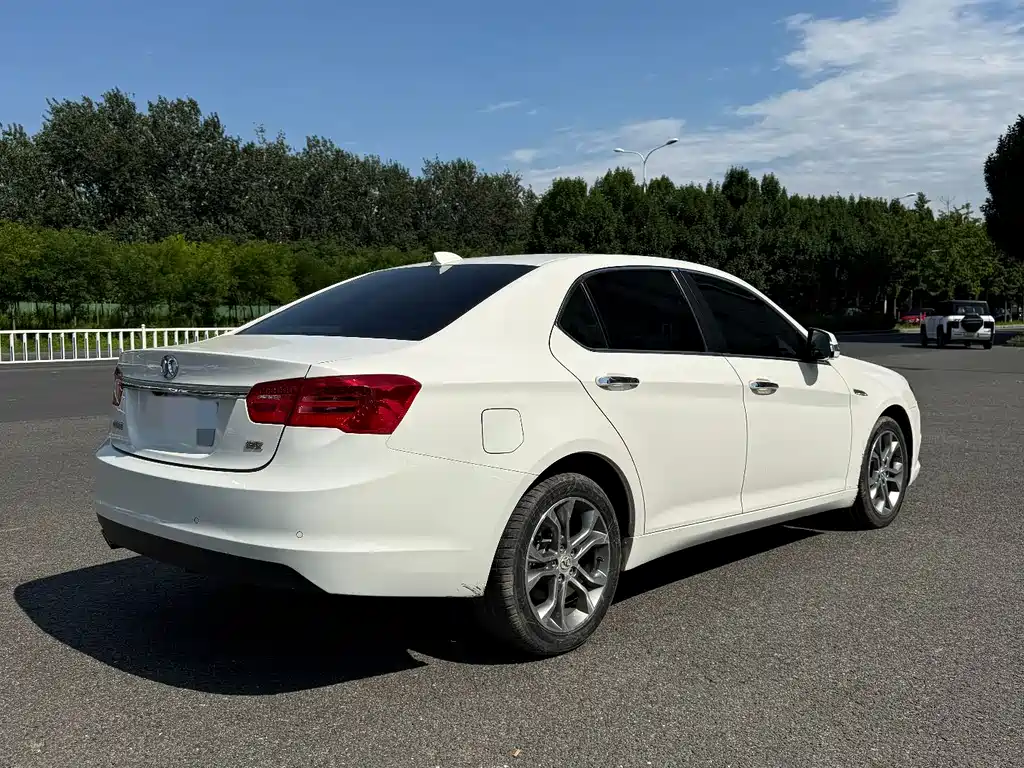 BAIC Senova D70 — миниатюра 7
