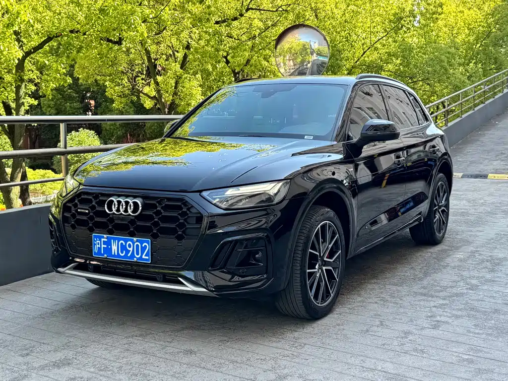Audi Q5L 2025