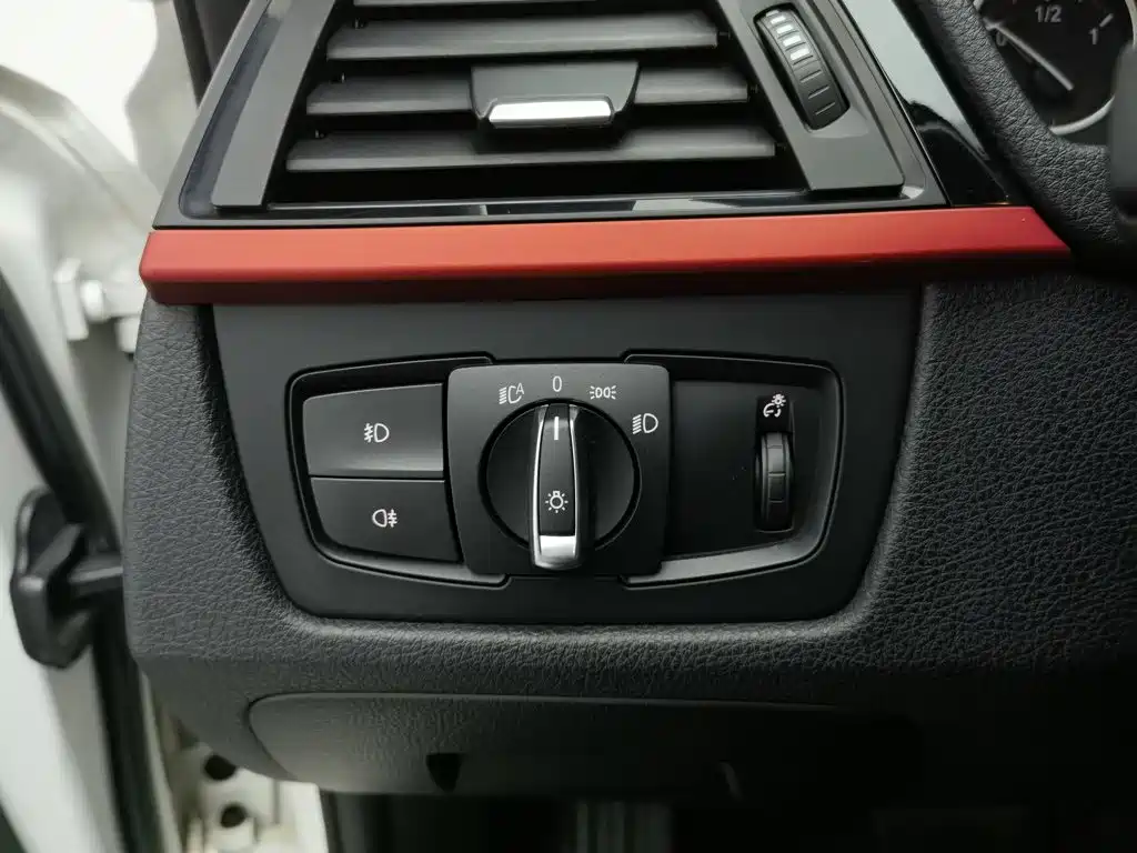 BMW 3 Series (Import) — миниатюра 21