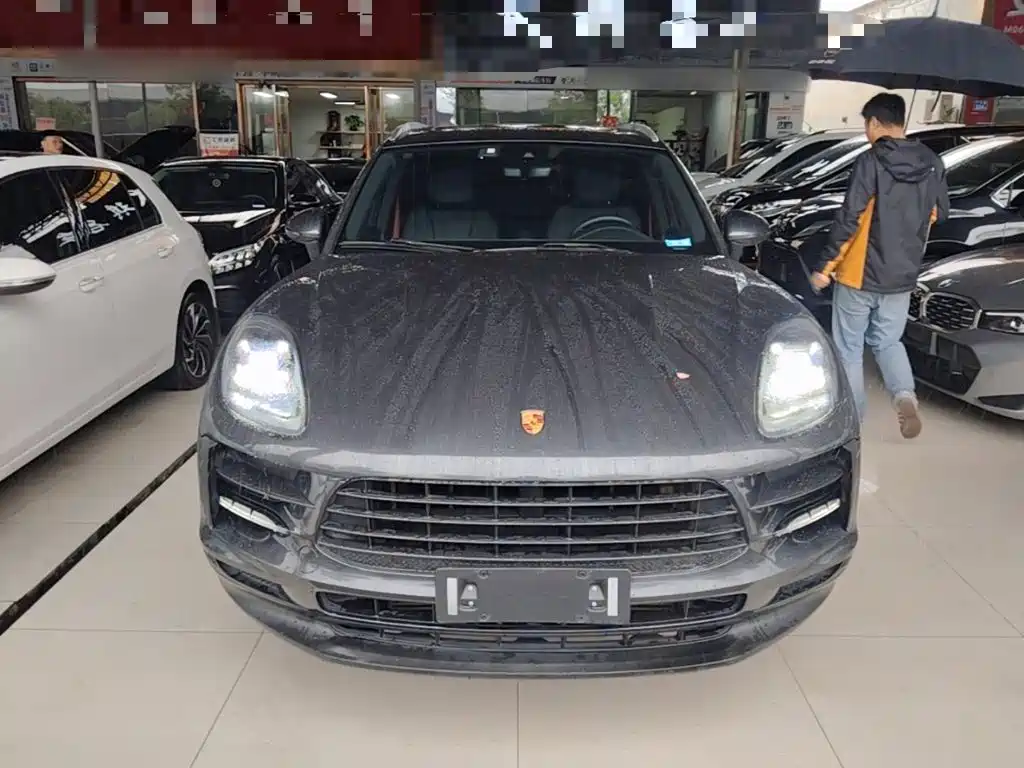 Porsche Macan — миниатюра 3