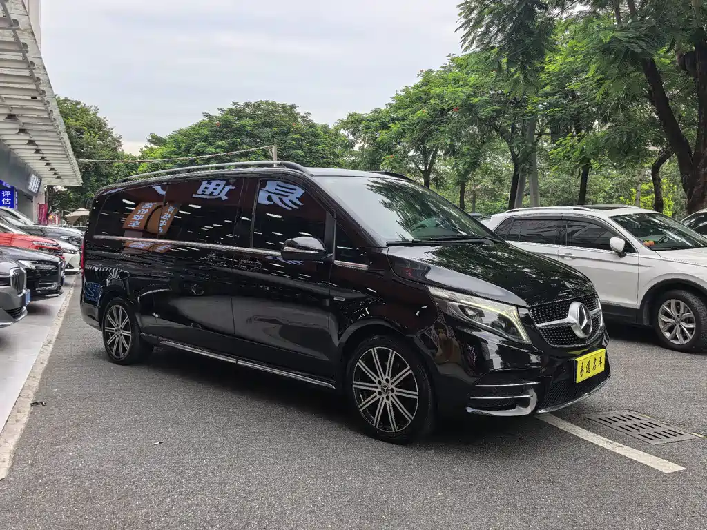 Mercedes-Benz V-Class — миниатюра 3
