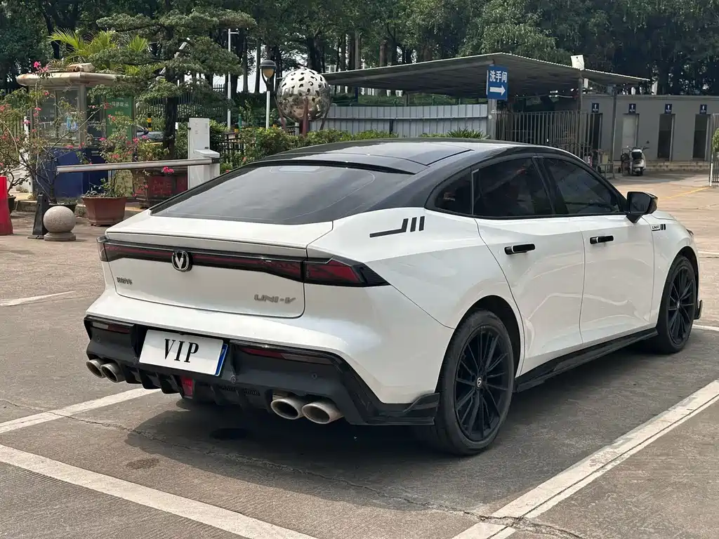 Changan UNI-V — миниатюра 7