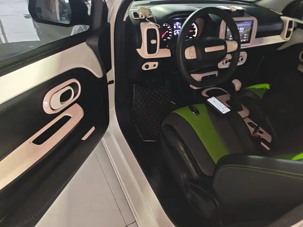 Roewe Clever — миниатюра 16