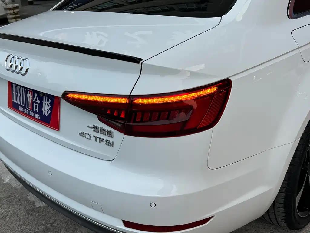 Audi A4L — миниатюра 8