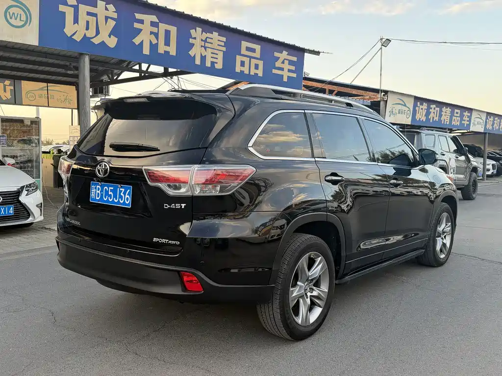 Toyota Highlander — миниатюра 7