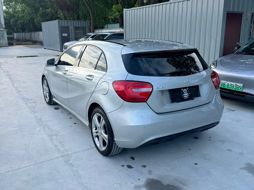 Mercedes-Benz A-Class (Import) — миниатюра 16