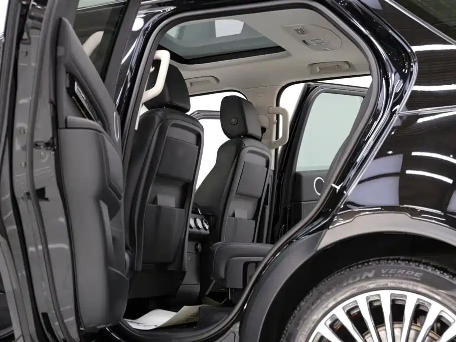 Land Rover Discovery 2020 3.0 SC V6 SE