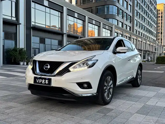NISSAN LOULAN 2019