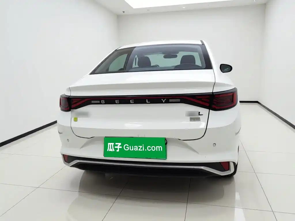 Geely L HiP — миниатюра 5