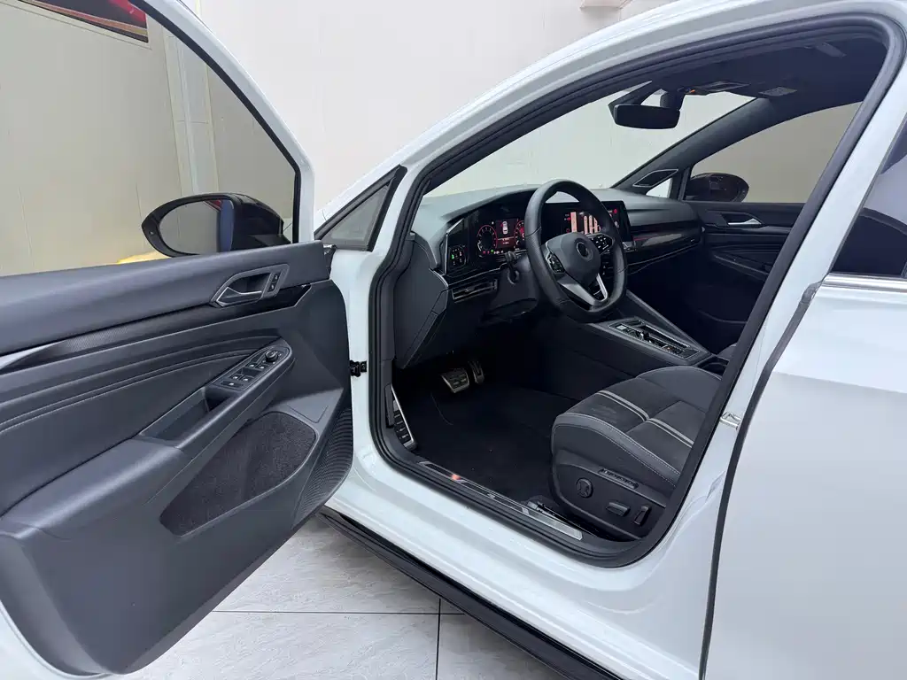 Volkswagen Golf — миниатюра 7