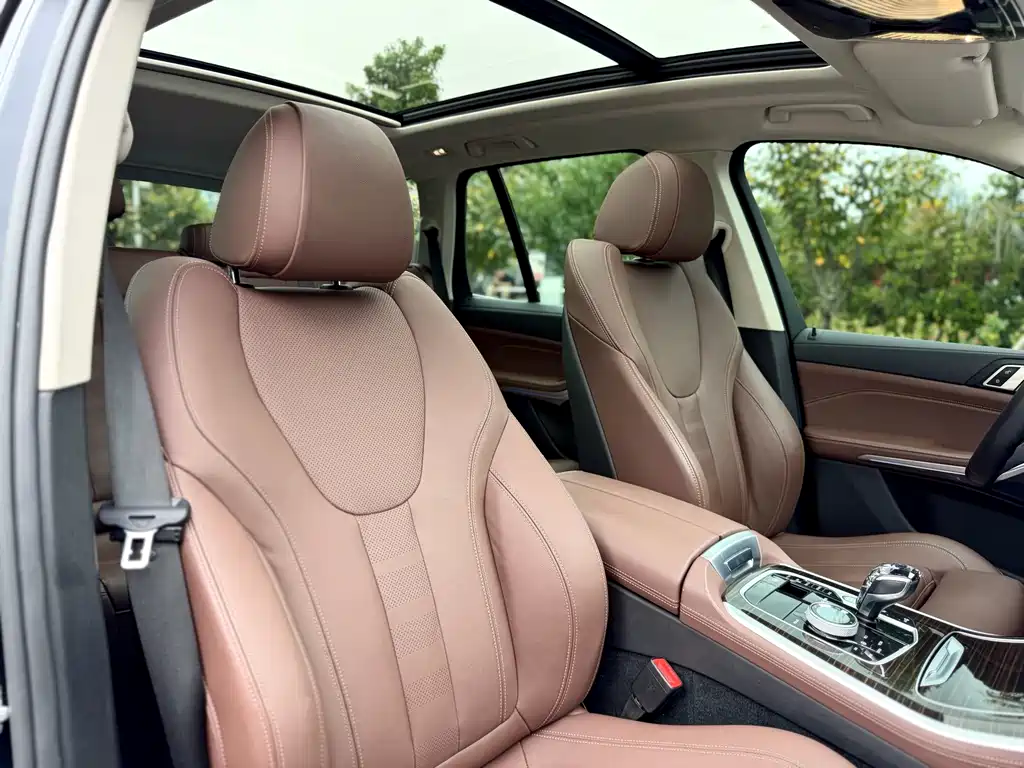 BMW X5 (Import) — миниатюра 17