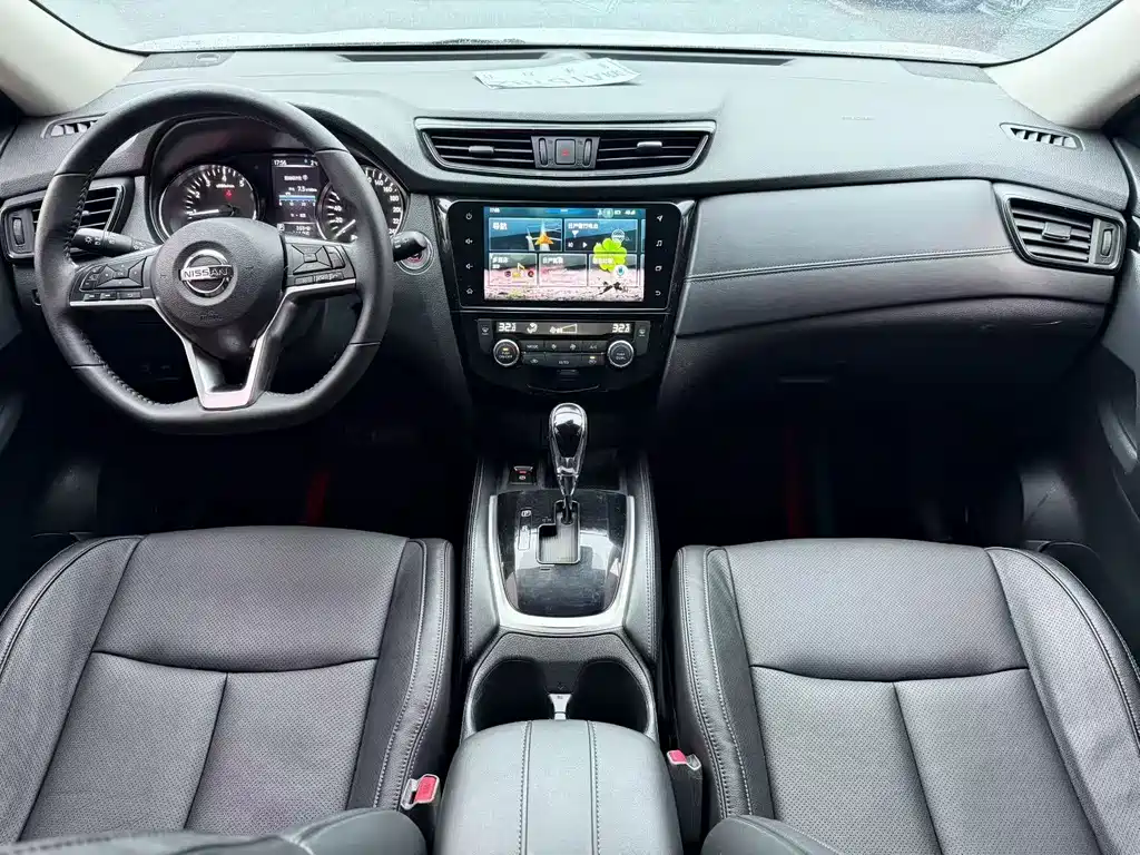 Nissan X-Trail — миниатюра 5