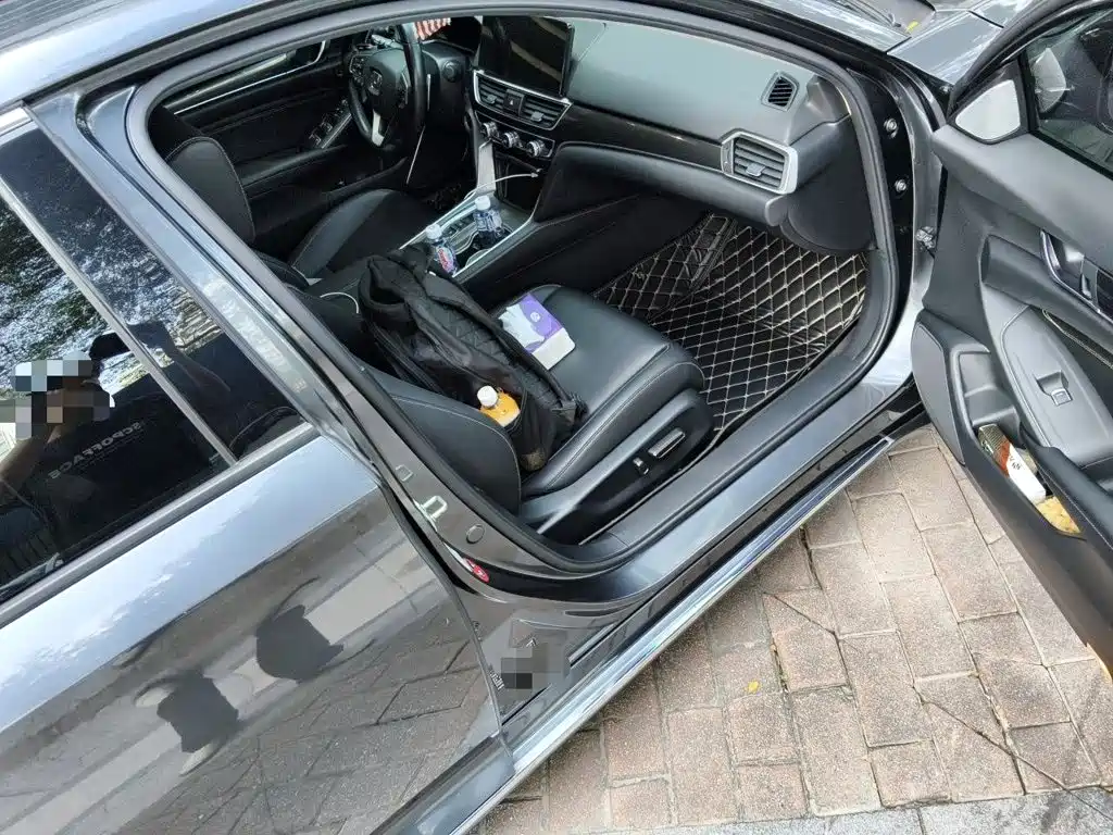 Honda Accord — миниатюра 19