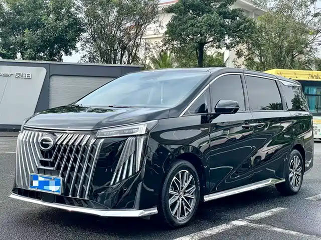 2023 GAC GN8