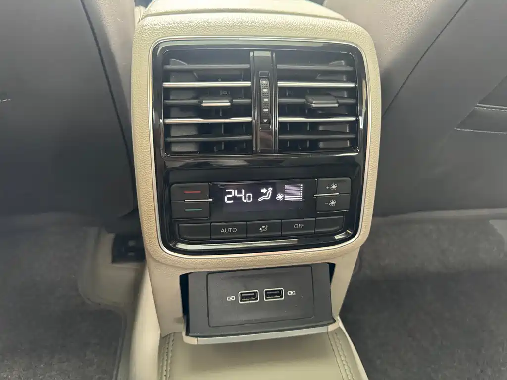 Volkswagen CC — миниатюра 15