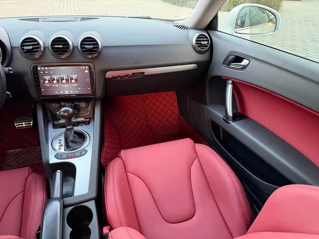 Audi TT — миниатюра 16