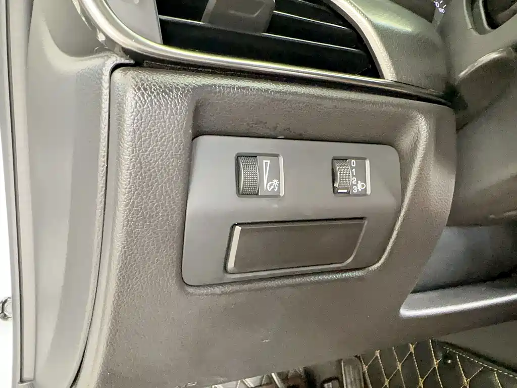 Cadillac ATS-L — миниатюра 17
